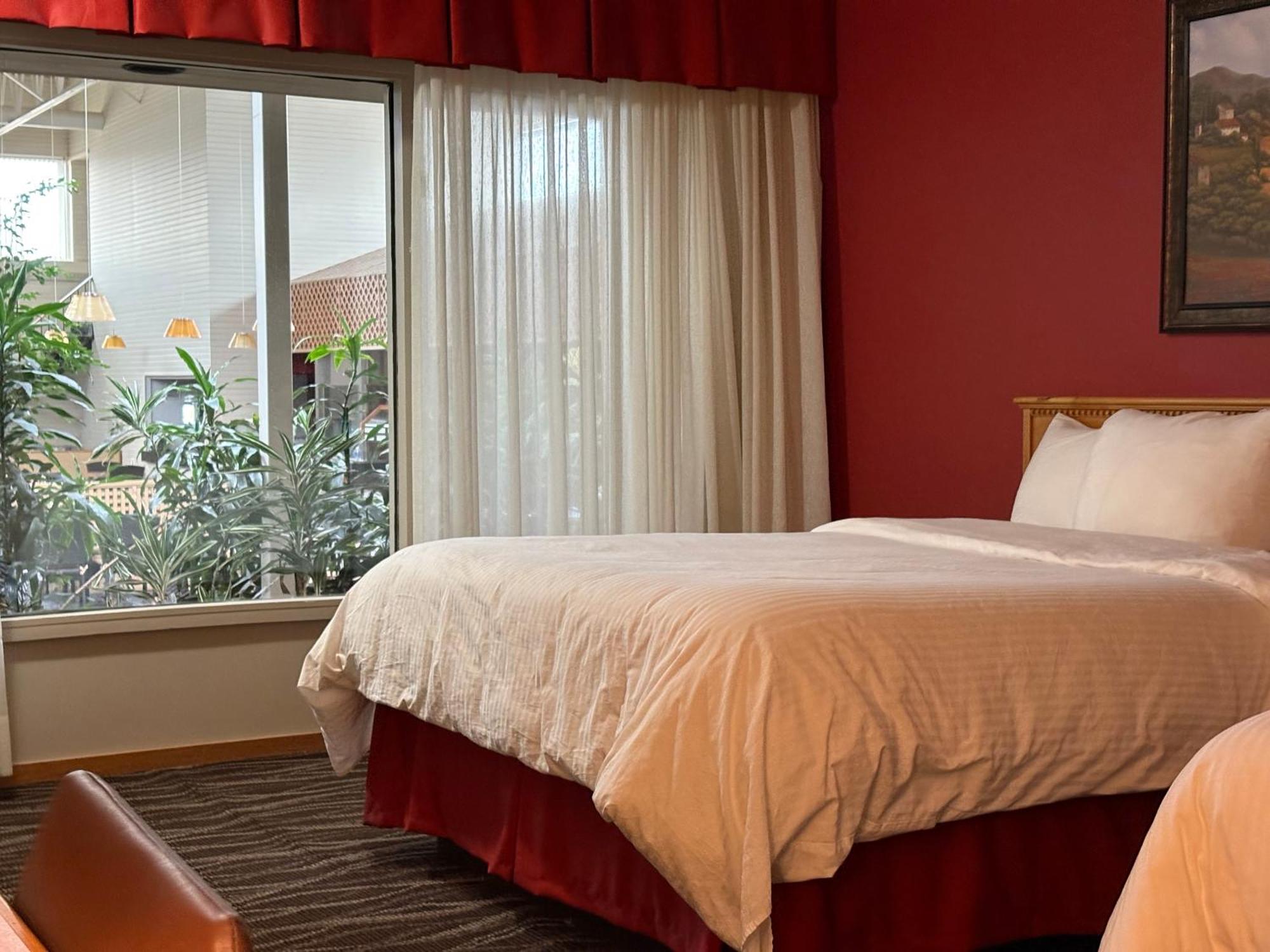 Westlock Inn & Conference Centre Экстерьер фото